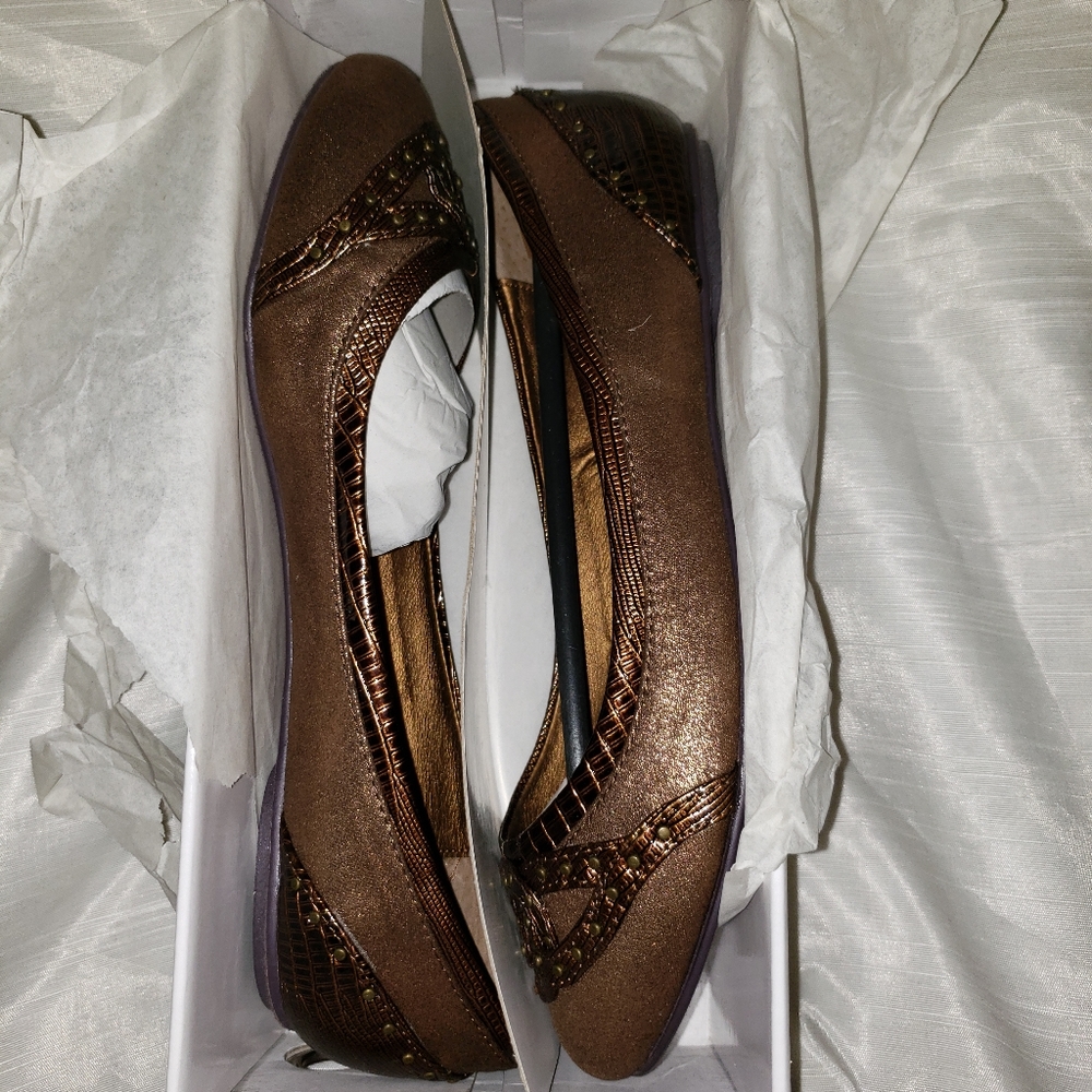 NEW AJ Valenci Ballet Flats sz 8W